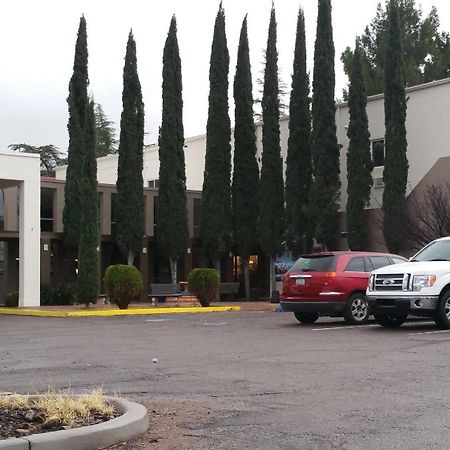 Mariposa Hotel Nogales Bagian luar foto