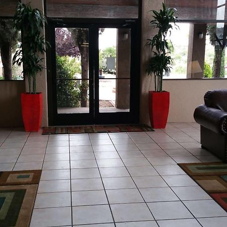 Mariposa Hotel Nogales Bagian luar foto