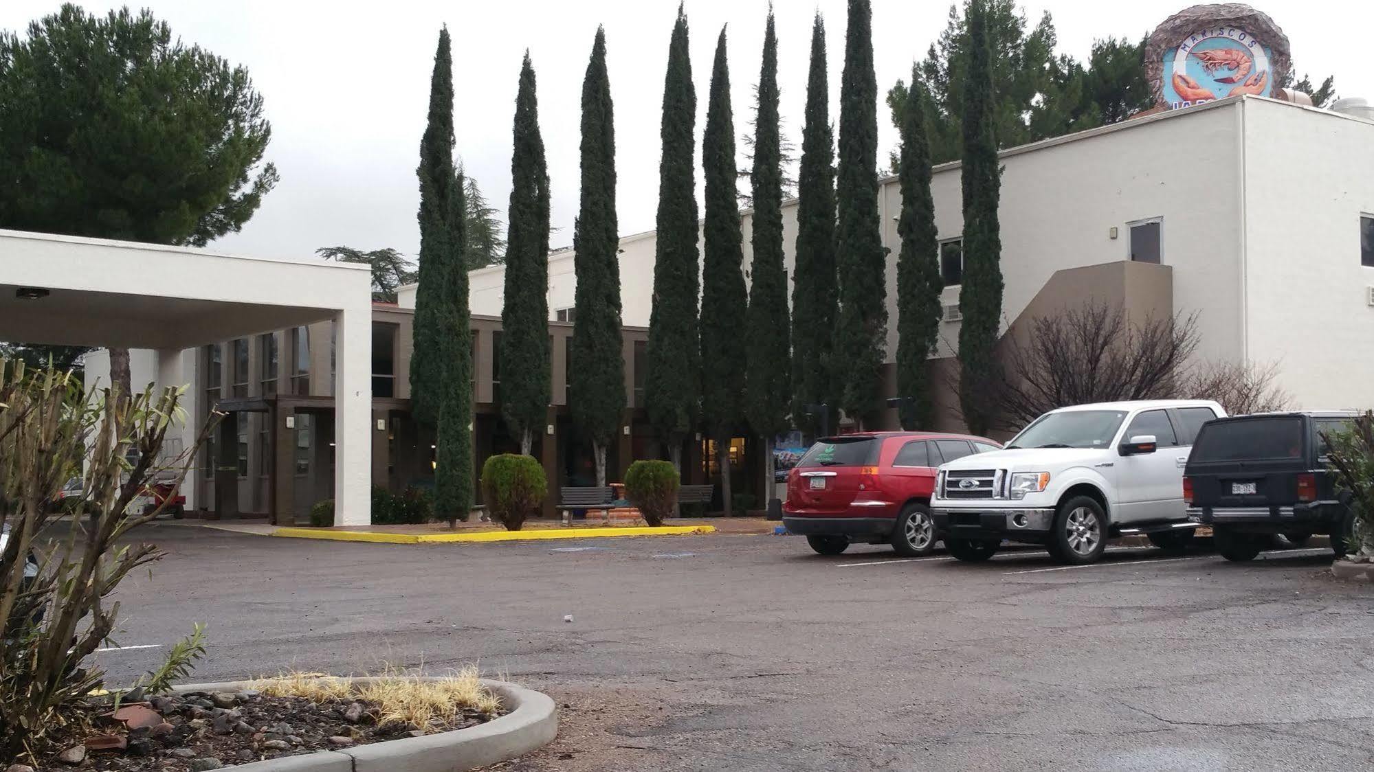 Mariposa Hotel Nogales Bagian luar foto